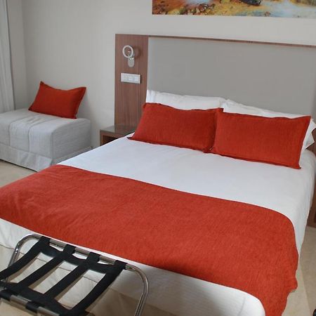 Triana L Apartment เซบีญา ภายนอก รูปภาพ